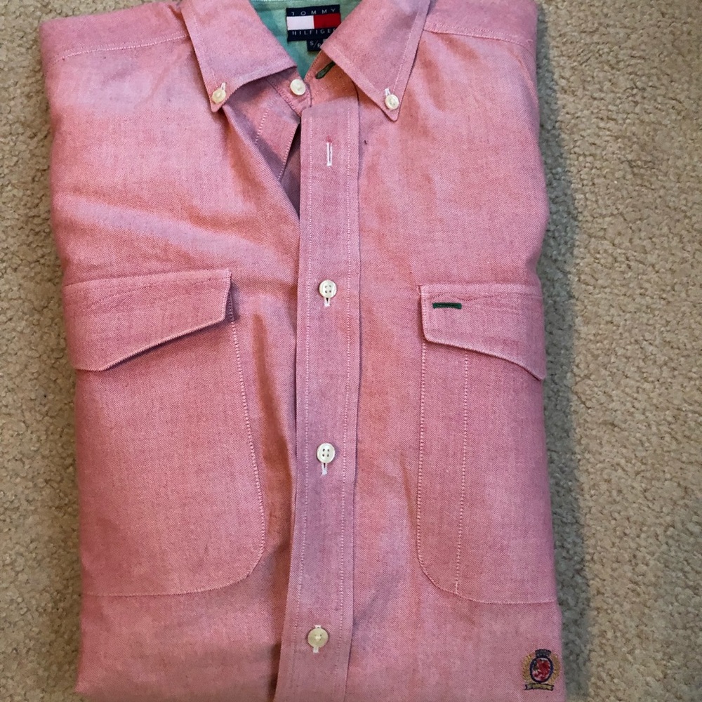 Men’s Tommy Hilfiger button down SZ Small
